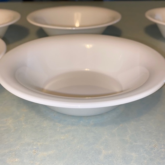 Mini White Glass Bowl and Plate Set - Picture 4 of 5